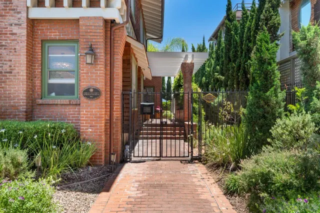 $2,750,000 | 3565 Third Avenue, San Diego, CA 92103