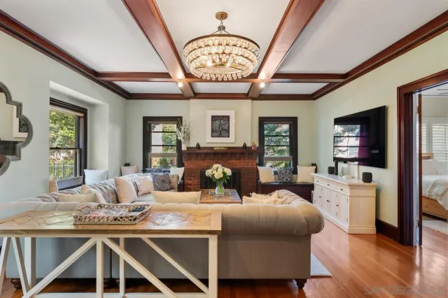 $2,750,000 | 3565 Third Avenue, San Diego, CA 92103