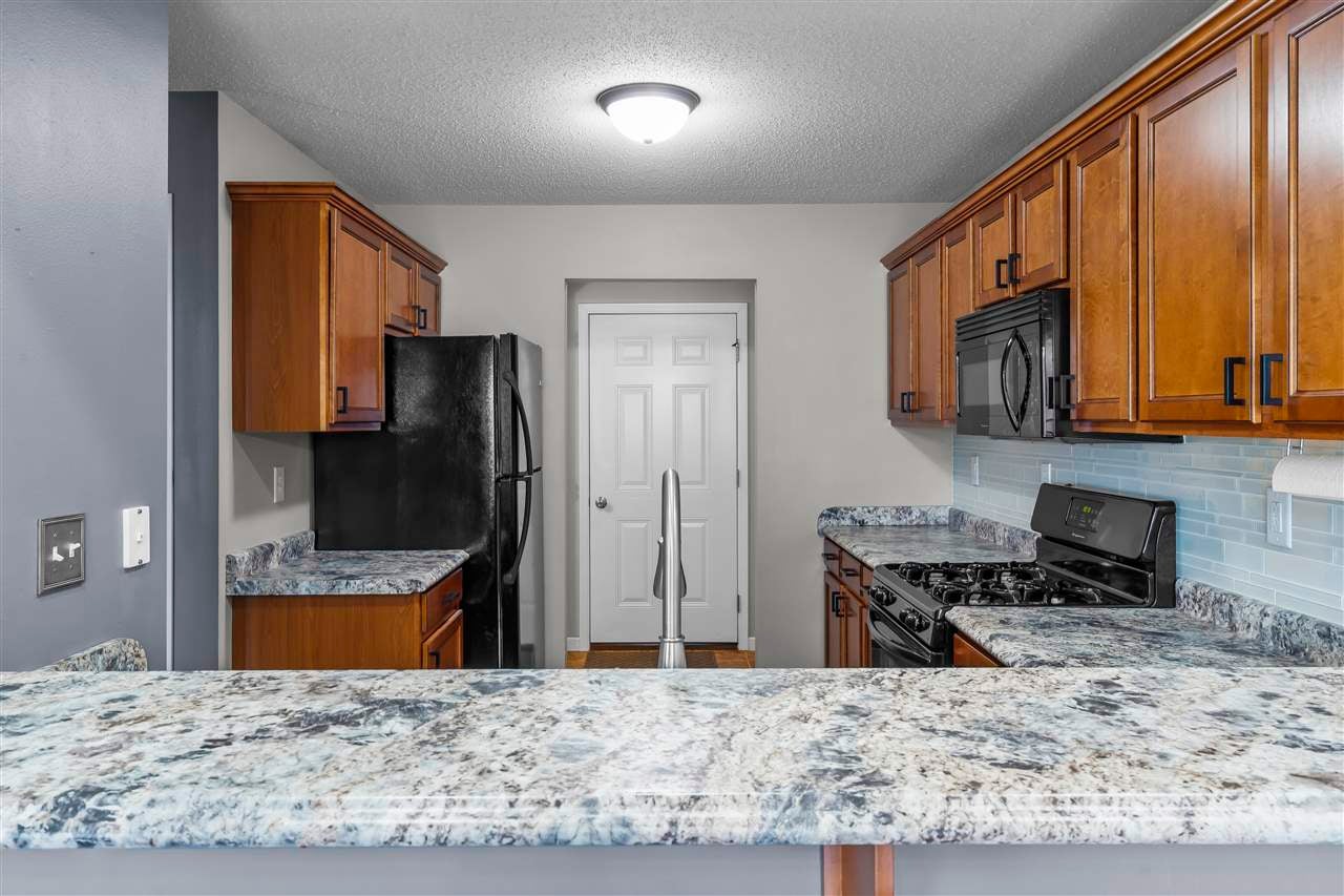 3551 Stoney Point Road Southwest Cedar Rapids, IA 52404 - Photo 8 of 26 Gallery Image 8