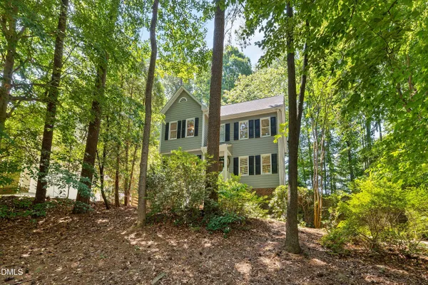 $575,000 | 129 Castlefern Drive, Cary, NC 27513