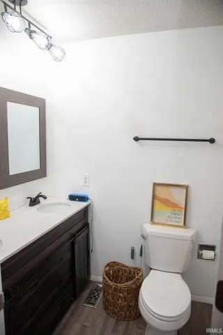 $315,000 | 1806 North Forest Avenue, Muncie, IN 47304