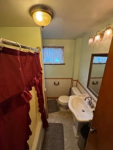 $54,900 | 209 Park Street, Derry, PA 15627