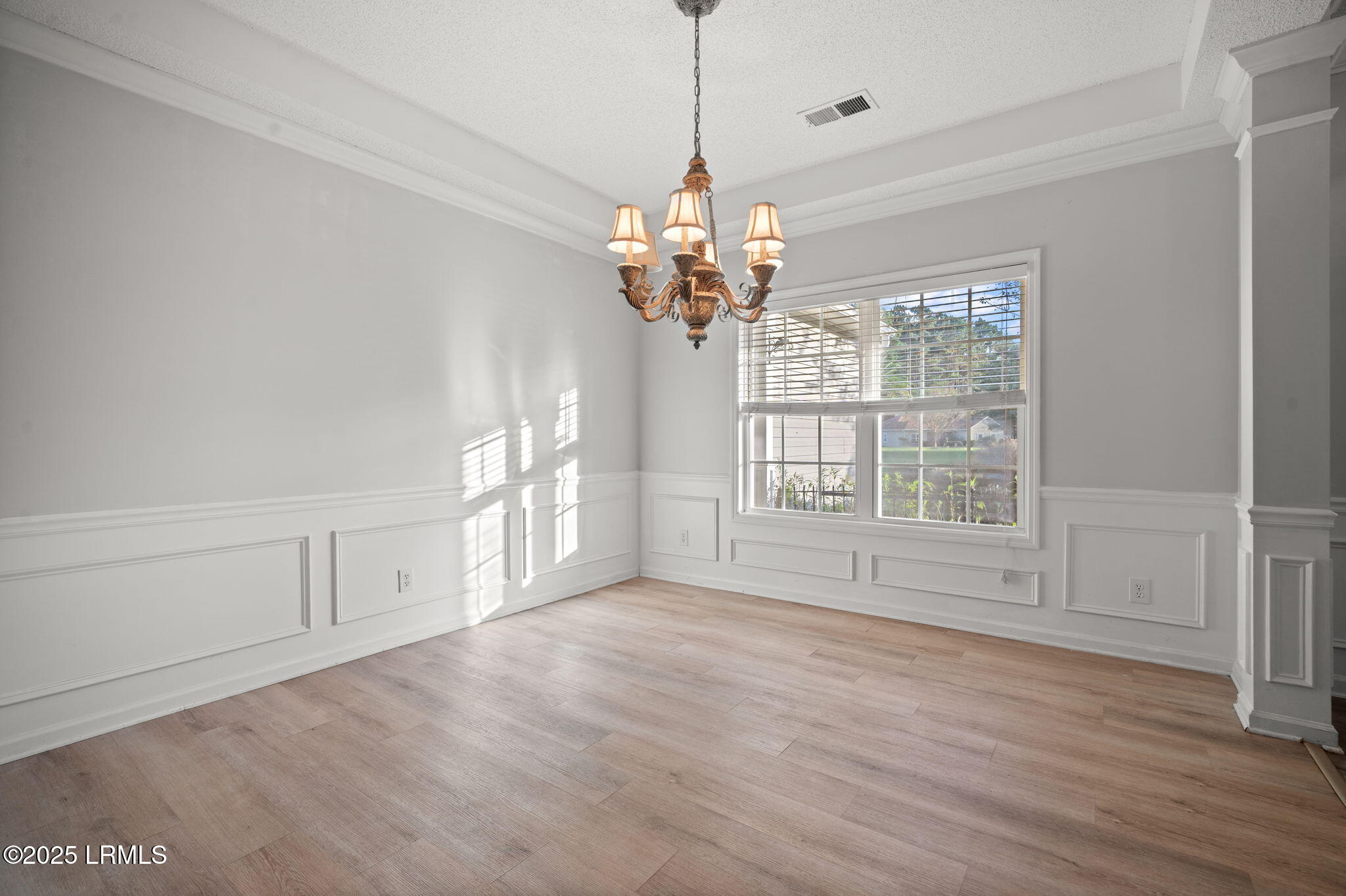 79 Kendall Drive Bluffton, SC 29910 - Photo 15 of 37 19-web-or-mls-10_8-47