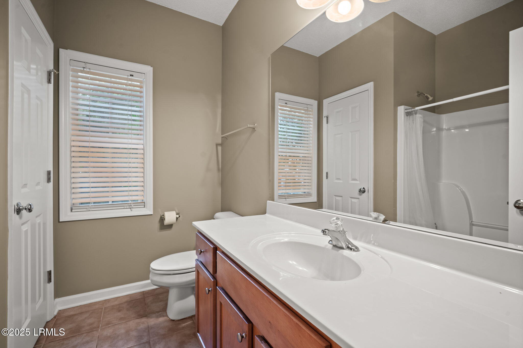 79 Kendall Drive Bluffton, SC 29910 - Photo 27 of 37 43-web-or-mls-10_8-71