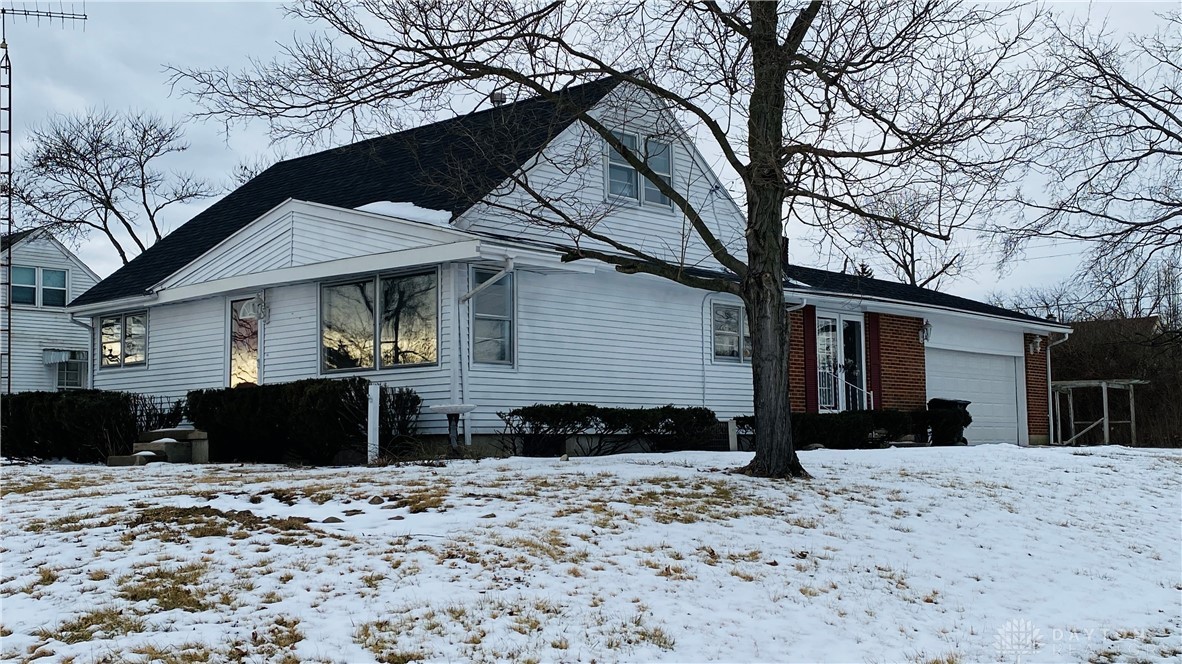 4213 Rydale Road Dayton, OH 45405 - Photo 2 of 29 Gallery Image 2