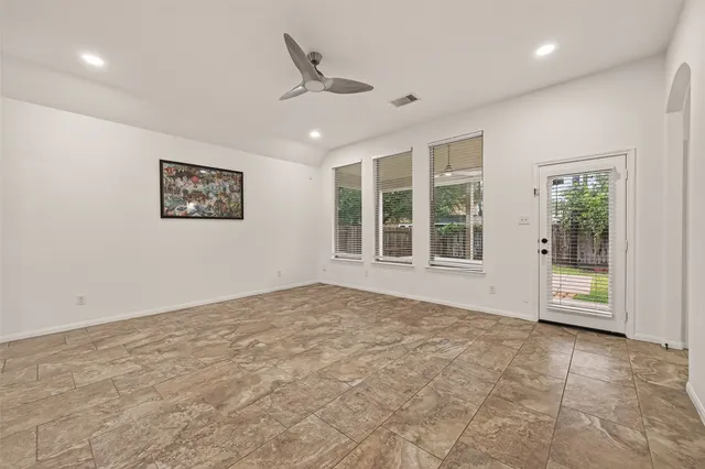 $2,500 | 16131 Keystone Ridge Lane, Houston, TX 77070