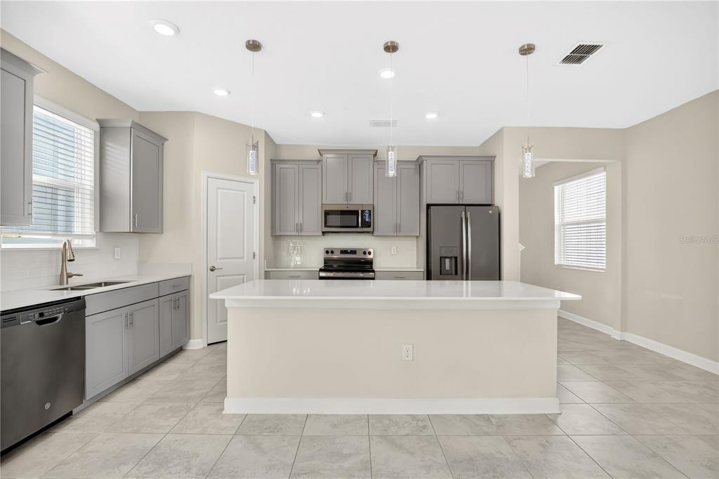 11839 Charades Street Orlando, FL 32832 - Photo 7 of 45