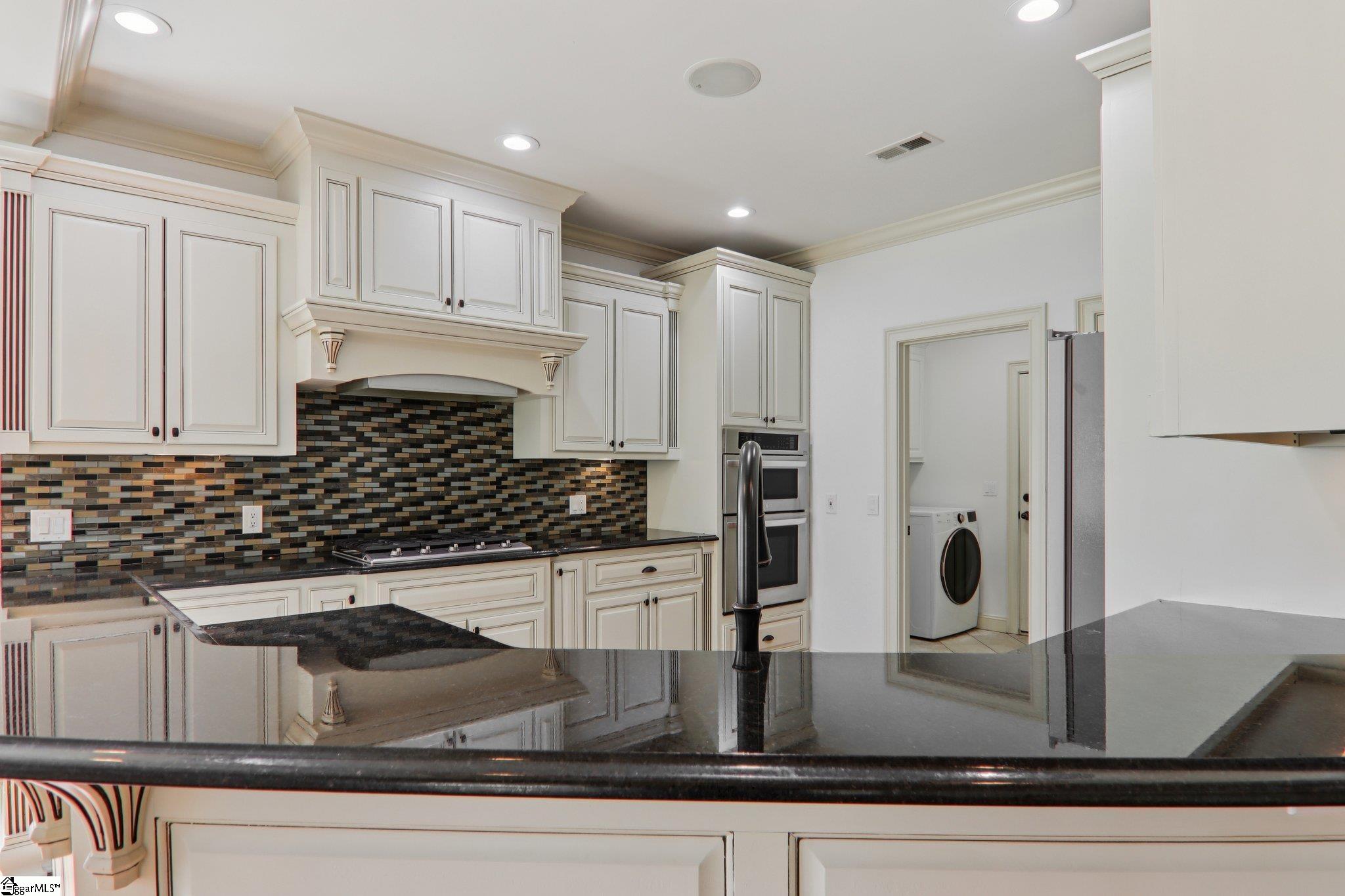 1114 Devenger Road Greer, SC 29650 - Photo 13 of 43