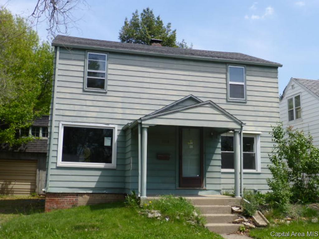 1108 North Walnut Street Springfield, IL 62702 - Photo 1 of 13