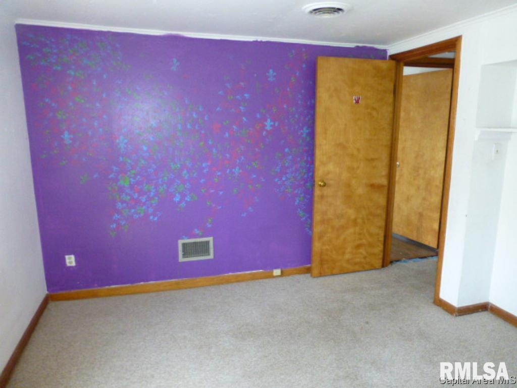 1108 North Walnut Street Springfield, IL 62702 - Photo 6 of 13
