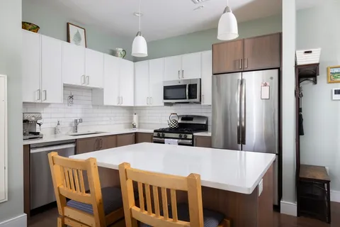 $599,000 | 20 Taft Hill Park, Unit 5, Boston, MA 02131