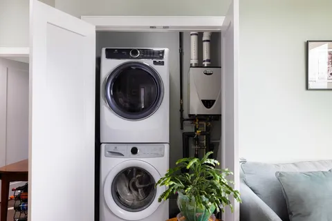 $599,000 | 20 Taft Hill Park, Unit 5, Boston, MA 02131