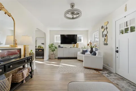 $860,000 | 1960 South Franklin Street, Denver, CO 80210