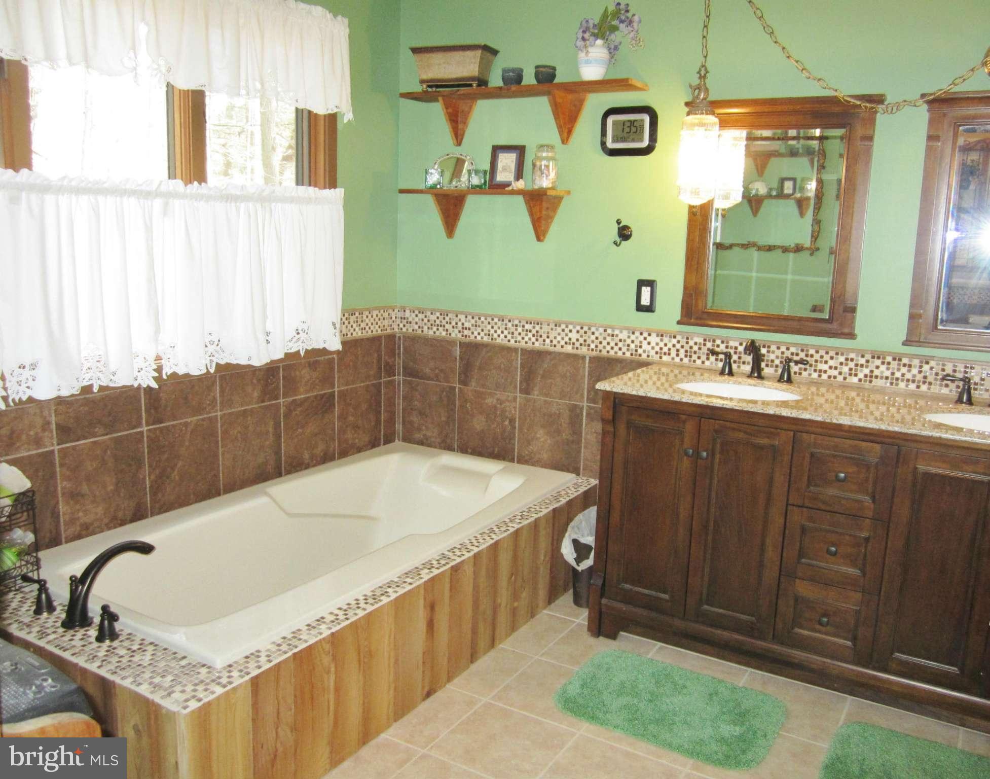 2812 Anderson Road White Hall, MD 21161 - Photo 15 of 30 Bath (Master)