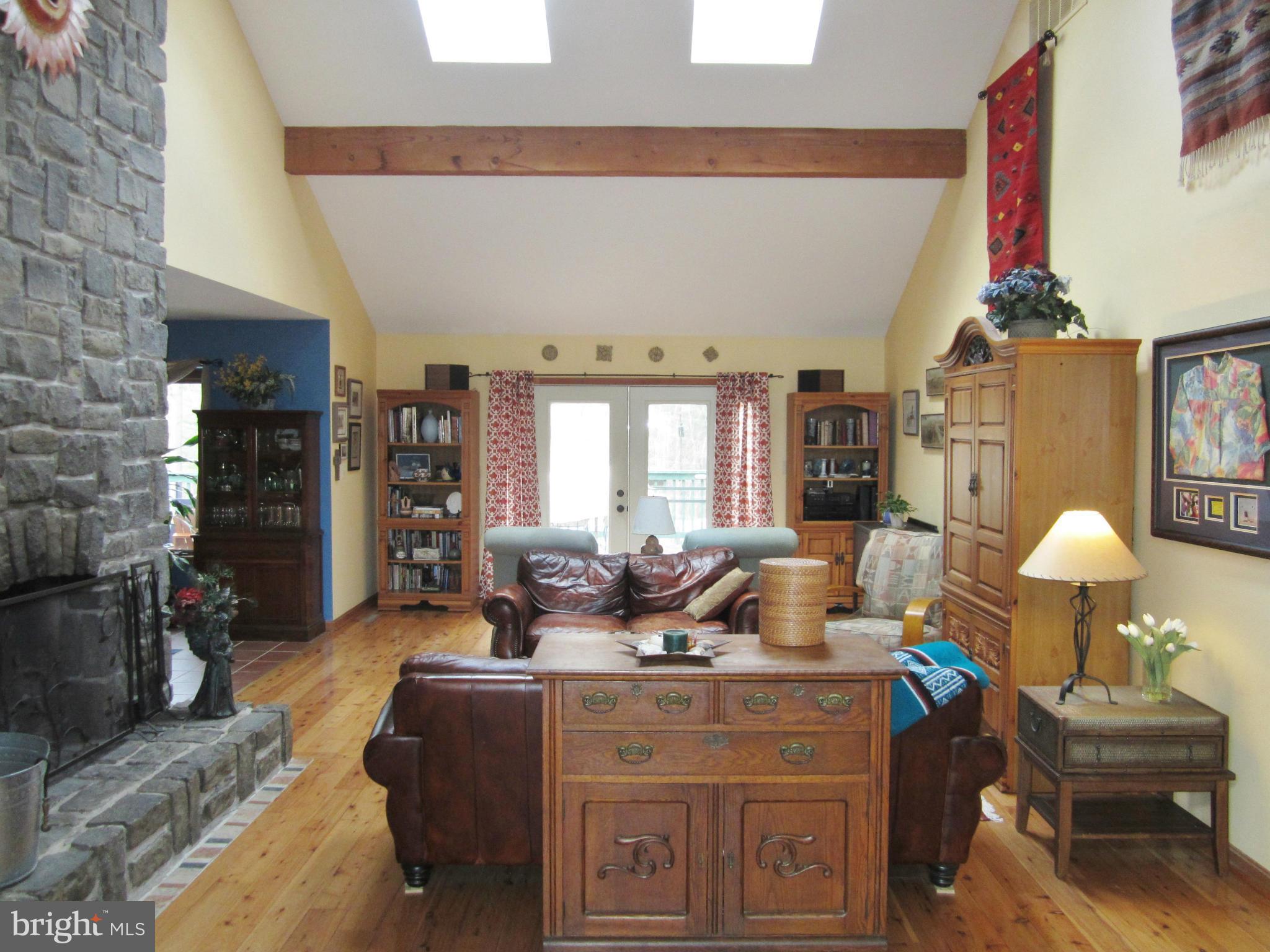 2812 Anderson Road White Hall, MD 21161 - Photo 7 of 30 Living Room