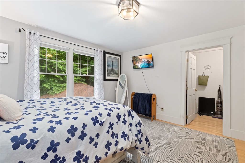 47 Bancroft Road Holden, MA 01520 - Photo 26 of 41