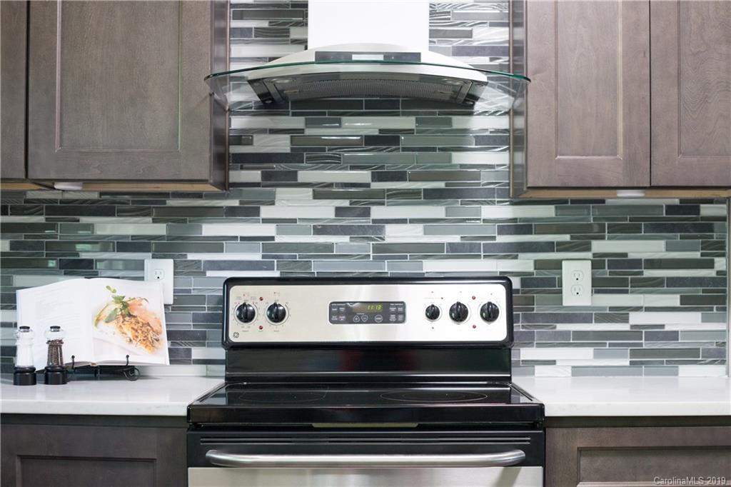 1330 Bethel Road Charlotte, NC 28208 - Photo 17 of 29 Gallery Image 17