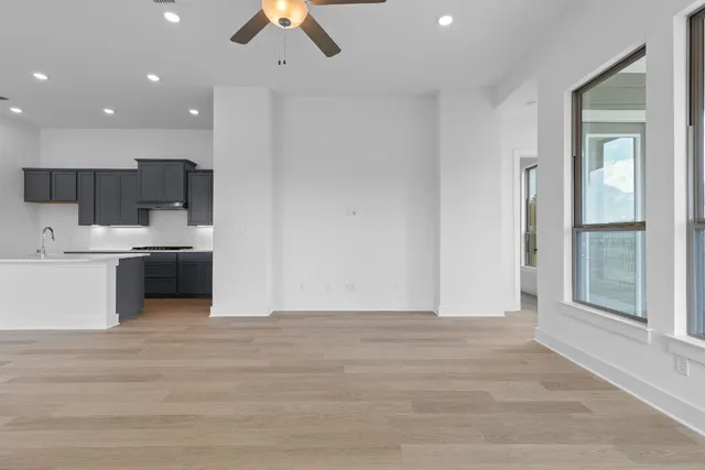 $549,000 | 566 Sage Thrasher Circle, Dripping Springs, TX 78620