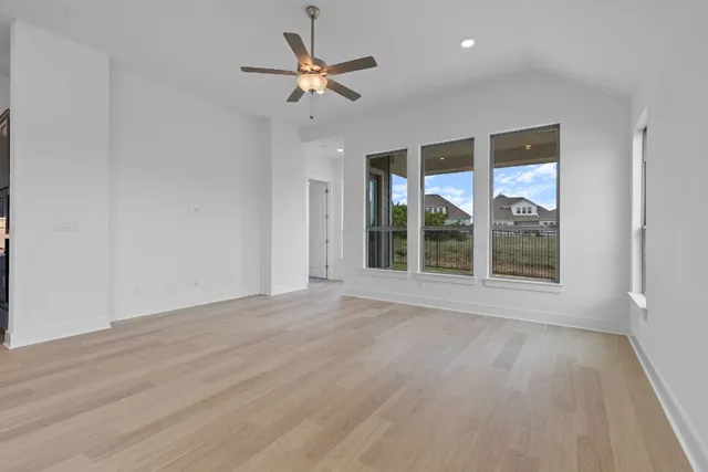 $549,000 | 566 Sage Thrasher Circle, Dripping Springs, TX 78620