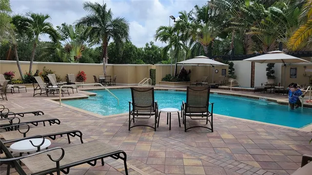 $2,300 | 1064 North Tamiami Trail, Unit 1508, Sarasota, FL 34236