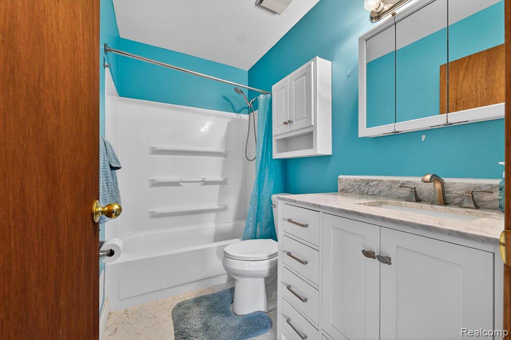 23712 Cedar Ridge Drive Romulus, MI 48174 - Photo 16 of 51 Gallery Image 16