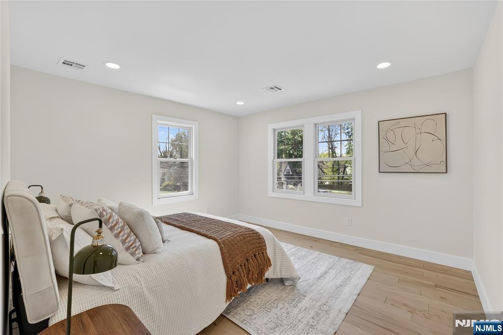 909 Ridgewood Road Millburn, NJ 07041 - Photo 15 of 29