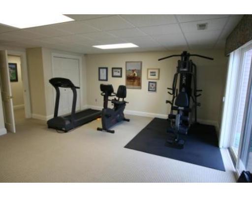 12 Coachman Ridge Road Shrewsbury, MA 01545 - Photo 17 of 19 Gallery Image 17