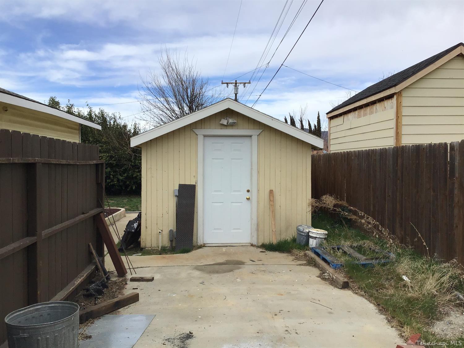 534 Carroll Way Tehachapi, CA 93561 - Photo 18 of 19 Gallery Image 18