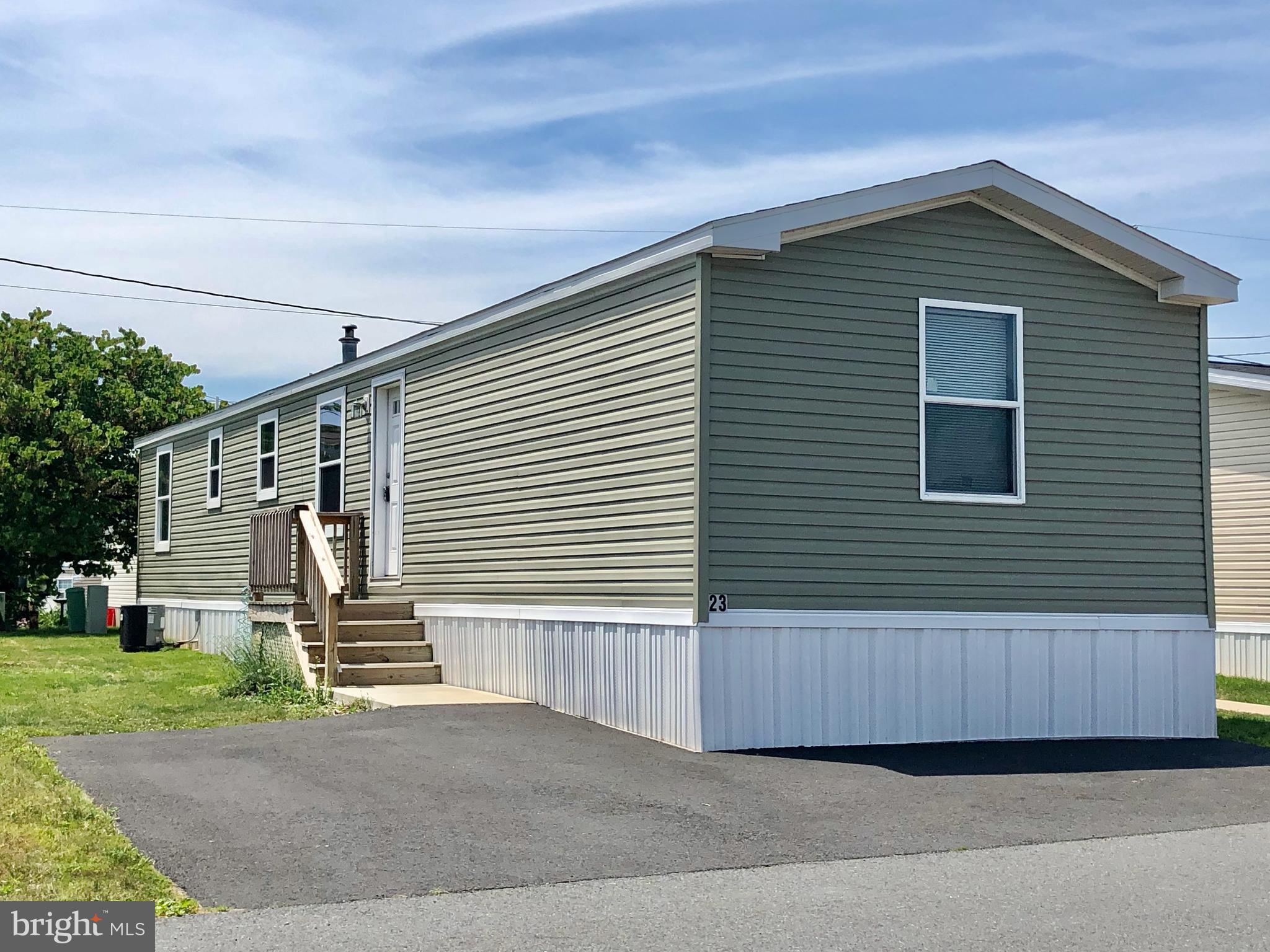 23 Keystone Road Reading, PA 19606 - Photo 1 of 16 Gallery Image 1