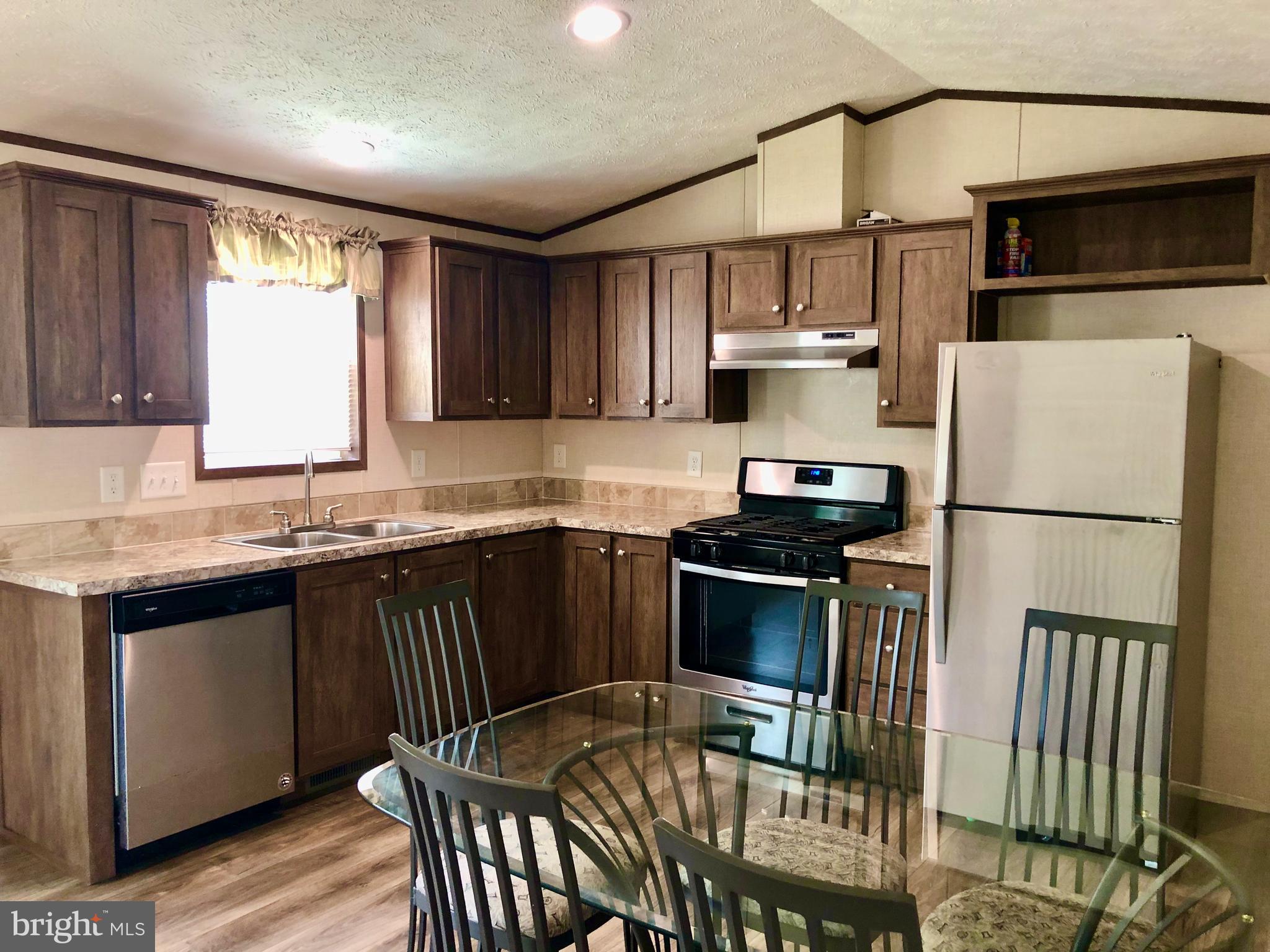 23 Keystone Road Reading, PA 19606 - Photo 6 of 16 Gallery Image 6