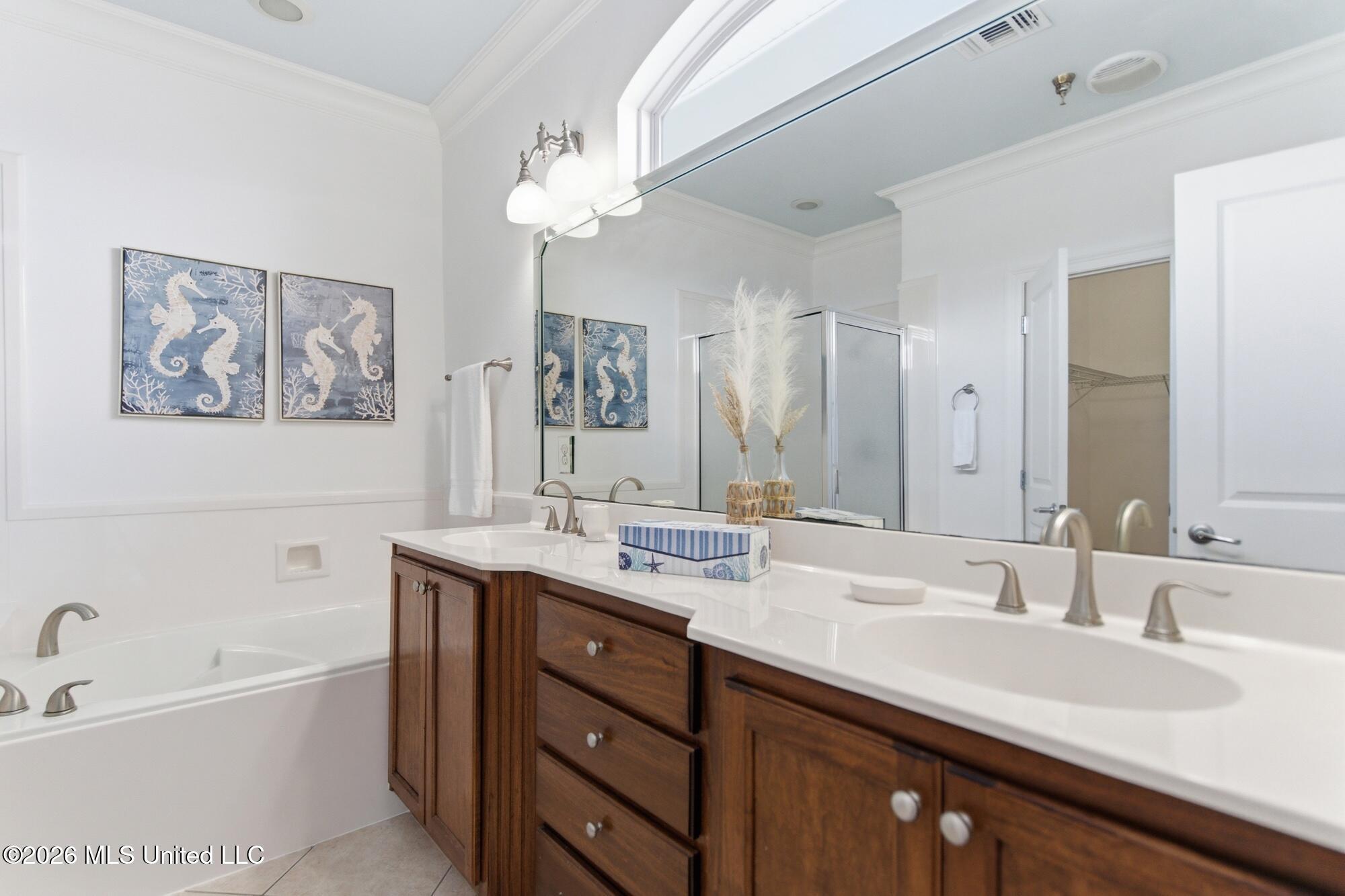 705 West Beach Boulevard, Unit 705 Long Beach, MS 39560 - Photo 19 of 35 20_dsc05069