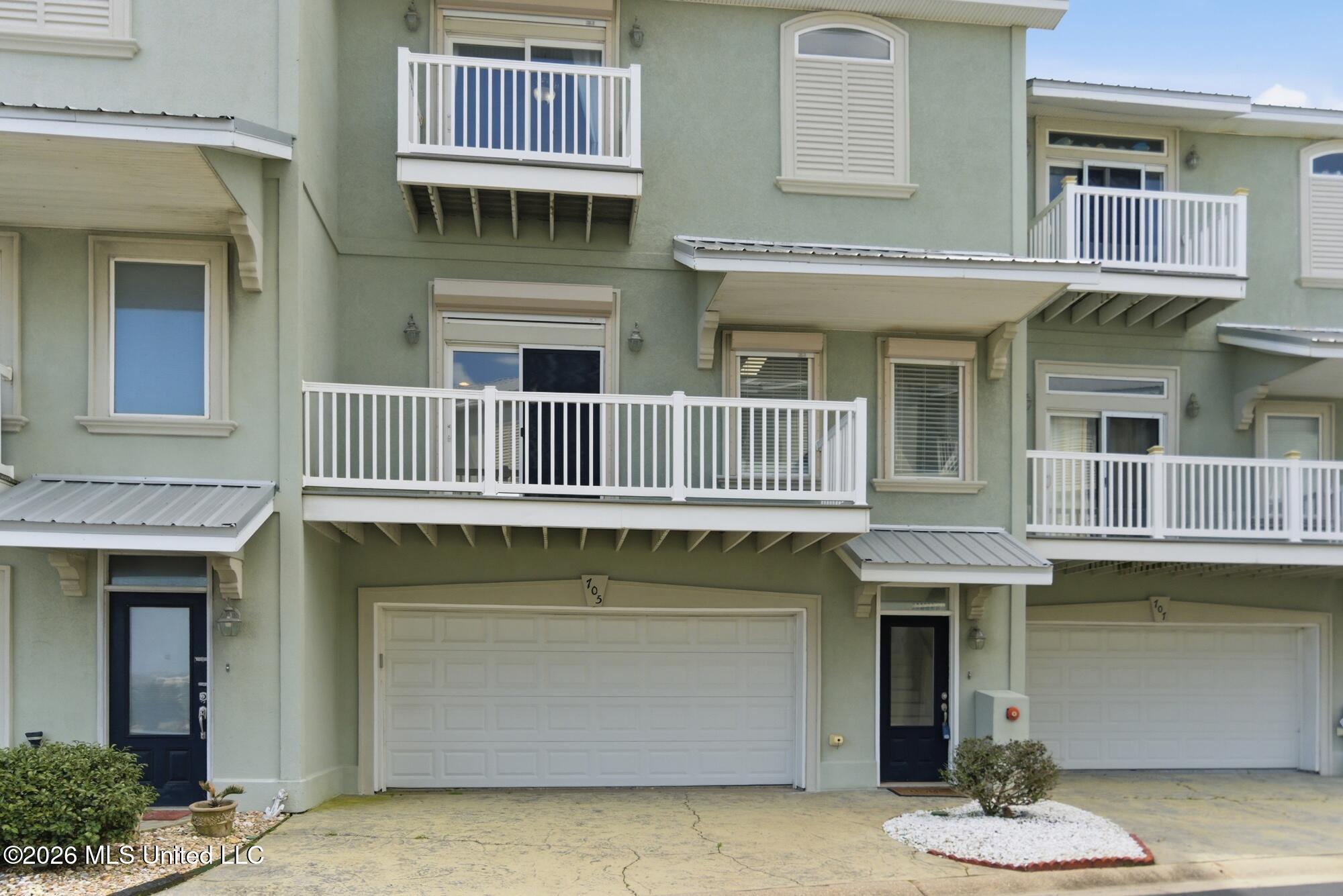 705 West Beach Boulevard, Unit 705 Long Beach, MS 39560 - Photo 32 of 35 36_dsc05018