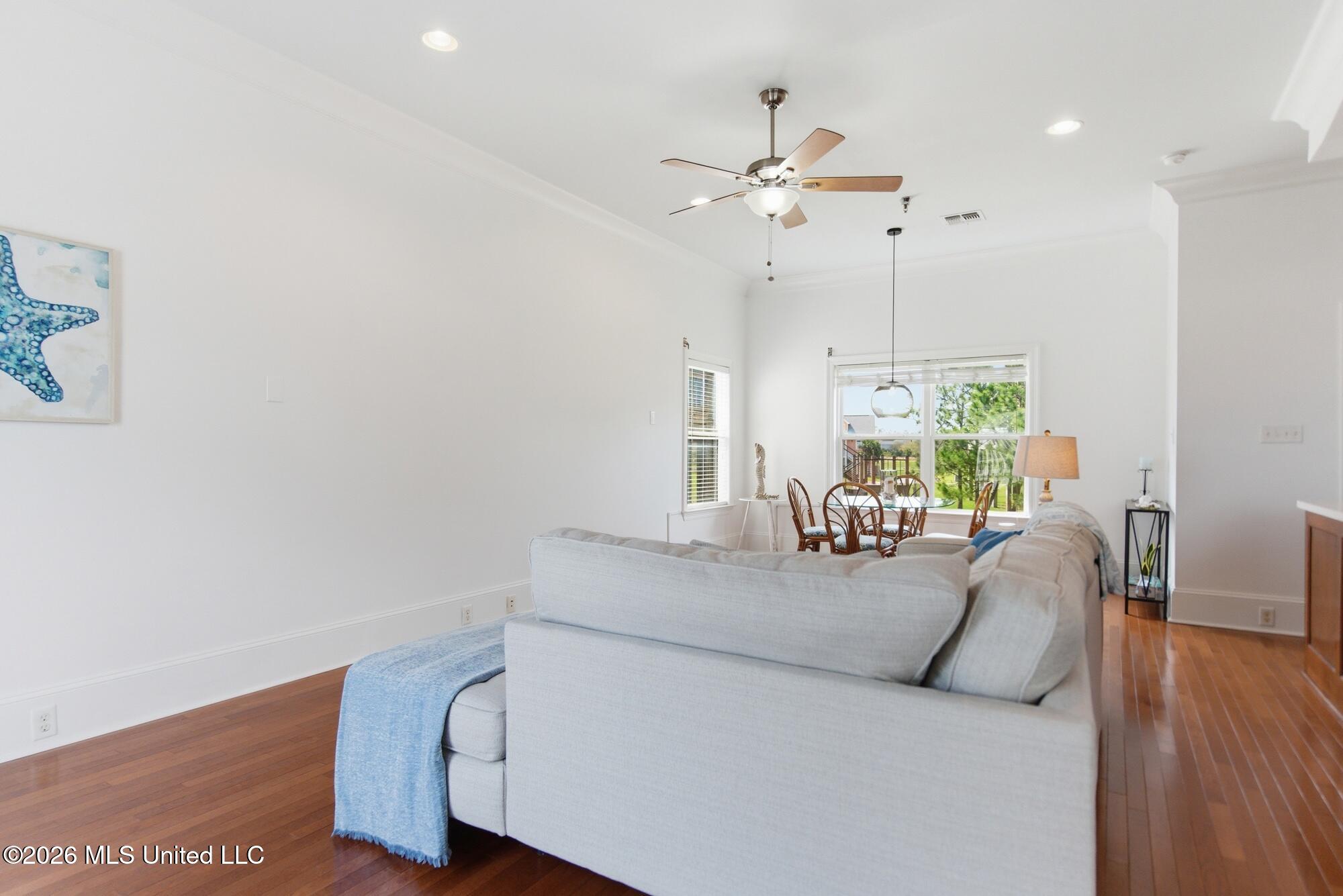 705 West Beach Boulevard, Unit 705 Long Beach, MS 39560 - Photo 10 of 35 8_dsc05033