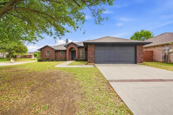 $345,000 | 1500 La Mirada, Denton, TX 76208