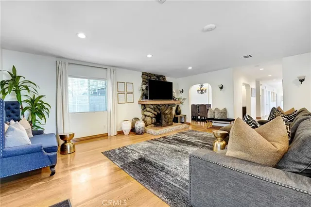 $6,500 | 11242 Sheldon Street, Sun Valley, CA 91352