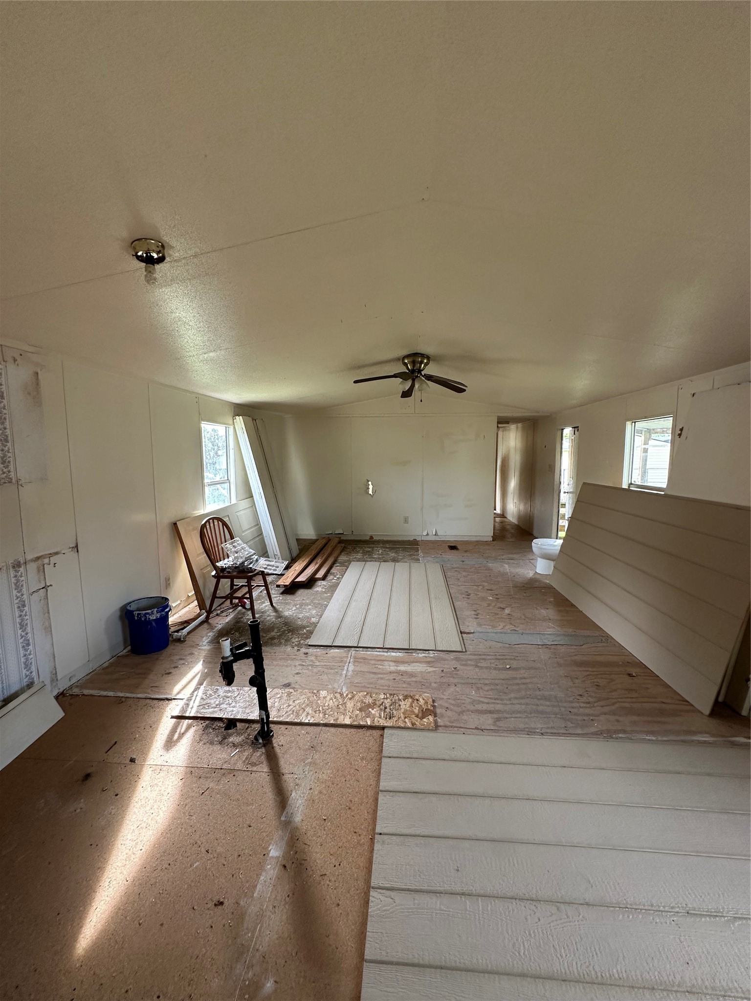 318 4th Street San Leon, TX 77539 - Photo 7 of 10