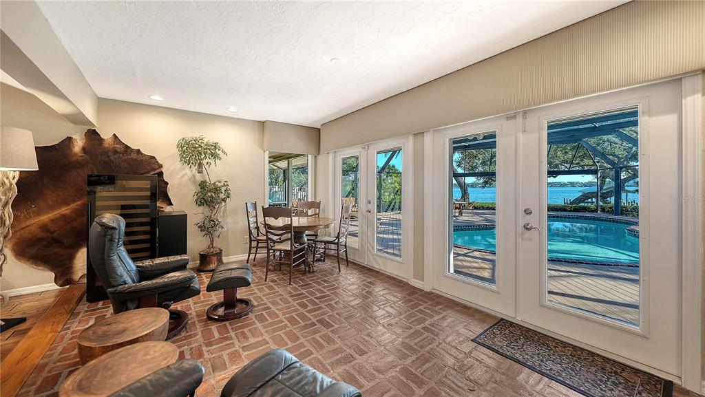 1042 North Casey Key Road Nokomis, FL 34275 - Photo 11 of 77 a view of a room with gym equipment