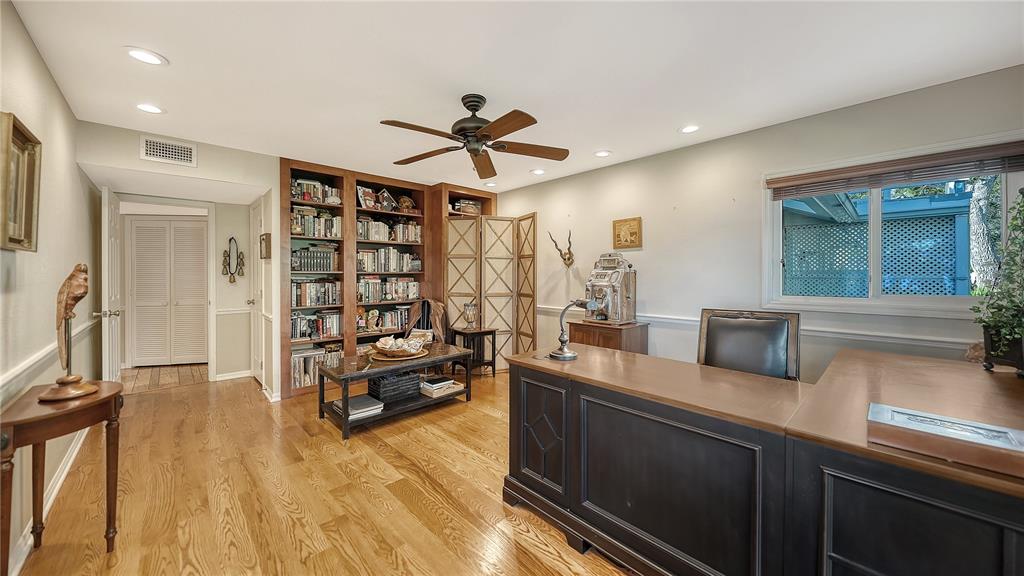 1042 North Casey Key Road Osprey, FL 34229 - Photo 25 of 58