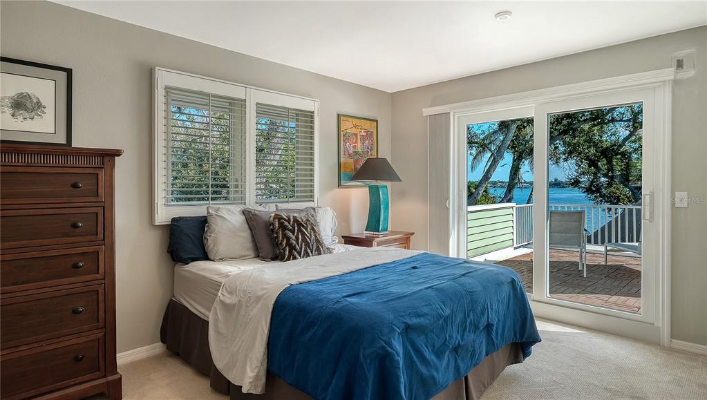 1042 North Casey Key Road Osprey, FL 34229 - Photo 36 of 58