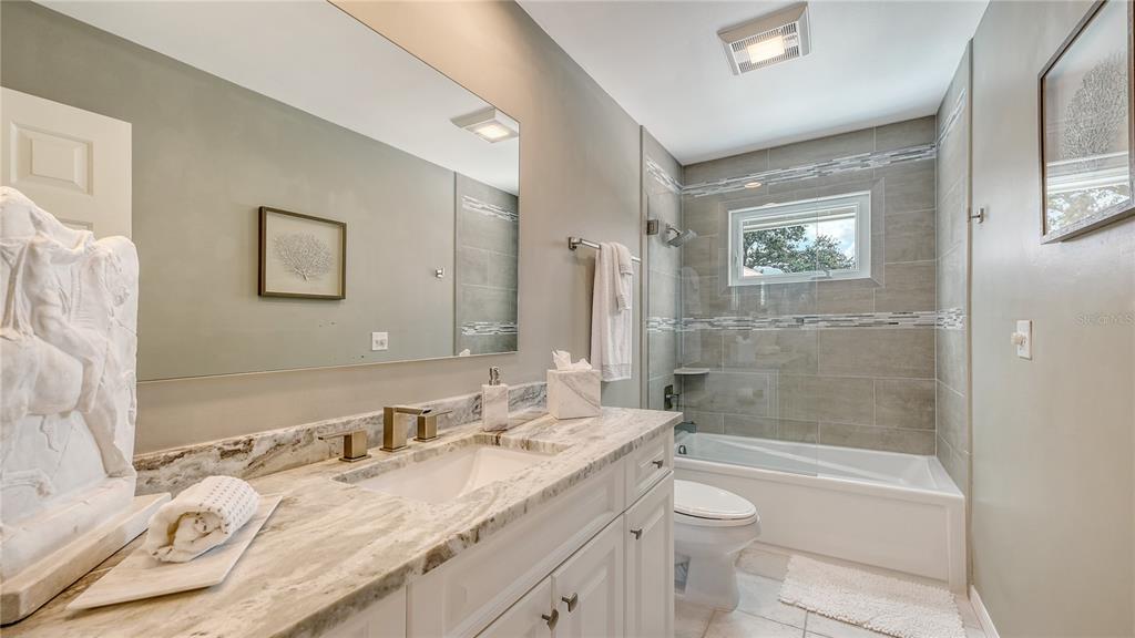 1042 North Casey Key Road Osprey, FL 34229 - Photo 41 of 58