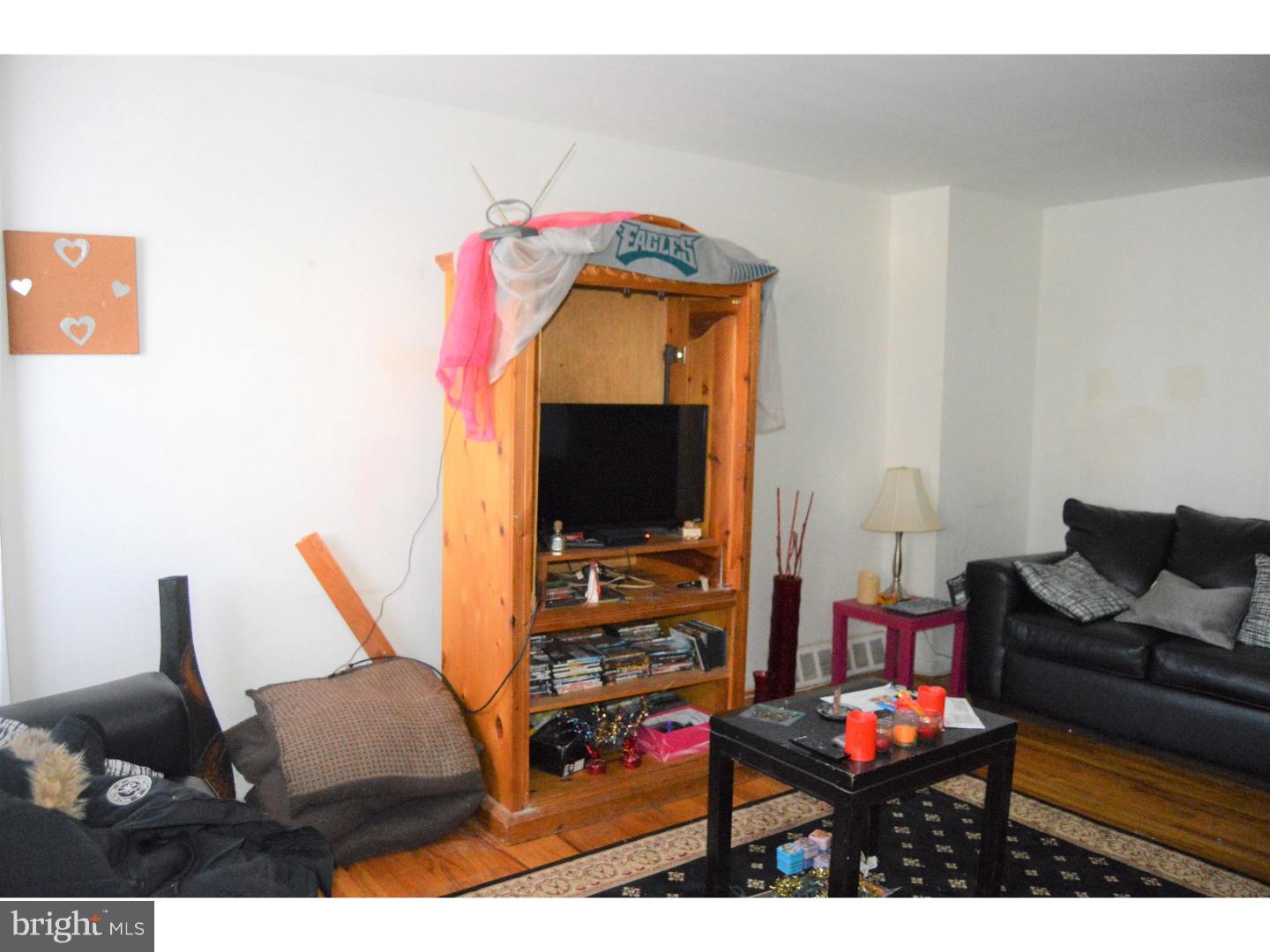 1340 Pennwood Road Philadelphia, PA 19151 - Photo 3 of 25 Gallery Image 3