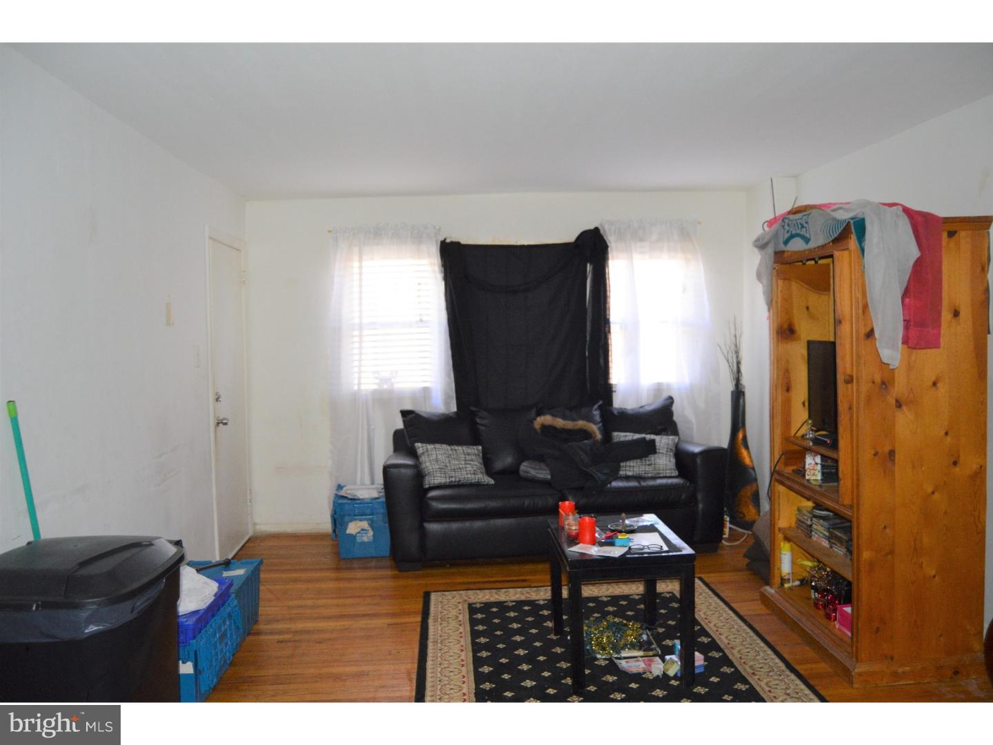 1340 Pennwood Road Philadelphia, PA 19151 - Photo 6 of 25 Gallery Image 6