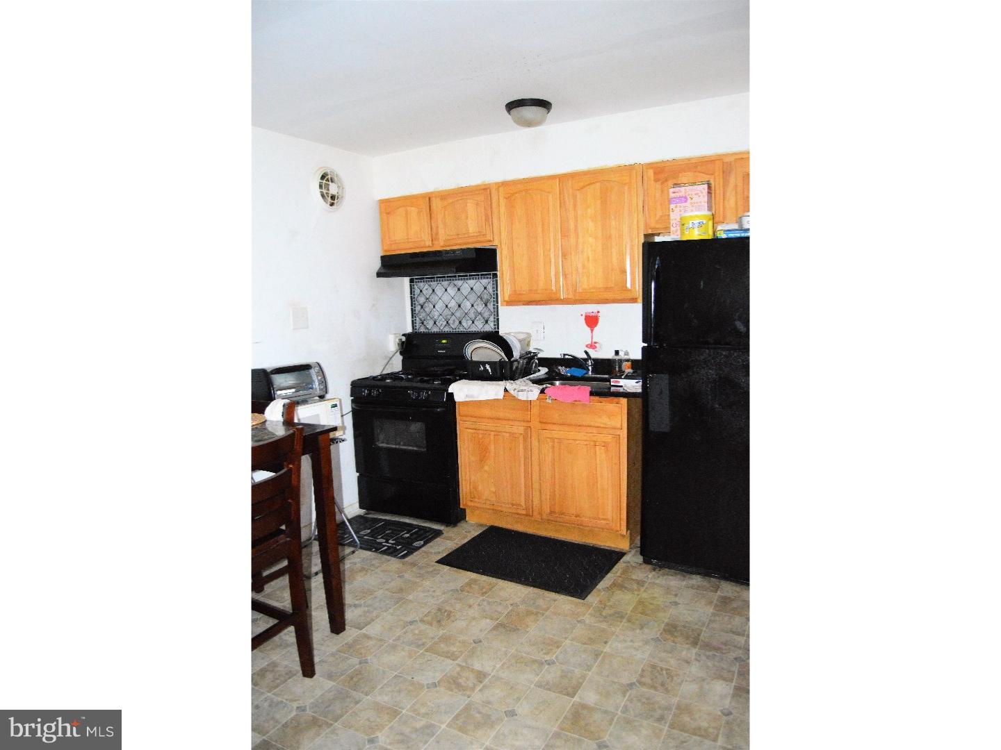 1340 Pennwood Road Philadelphia, PA 19151 - Photo 8 of 25 Gallery Image 8