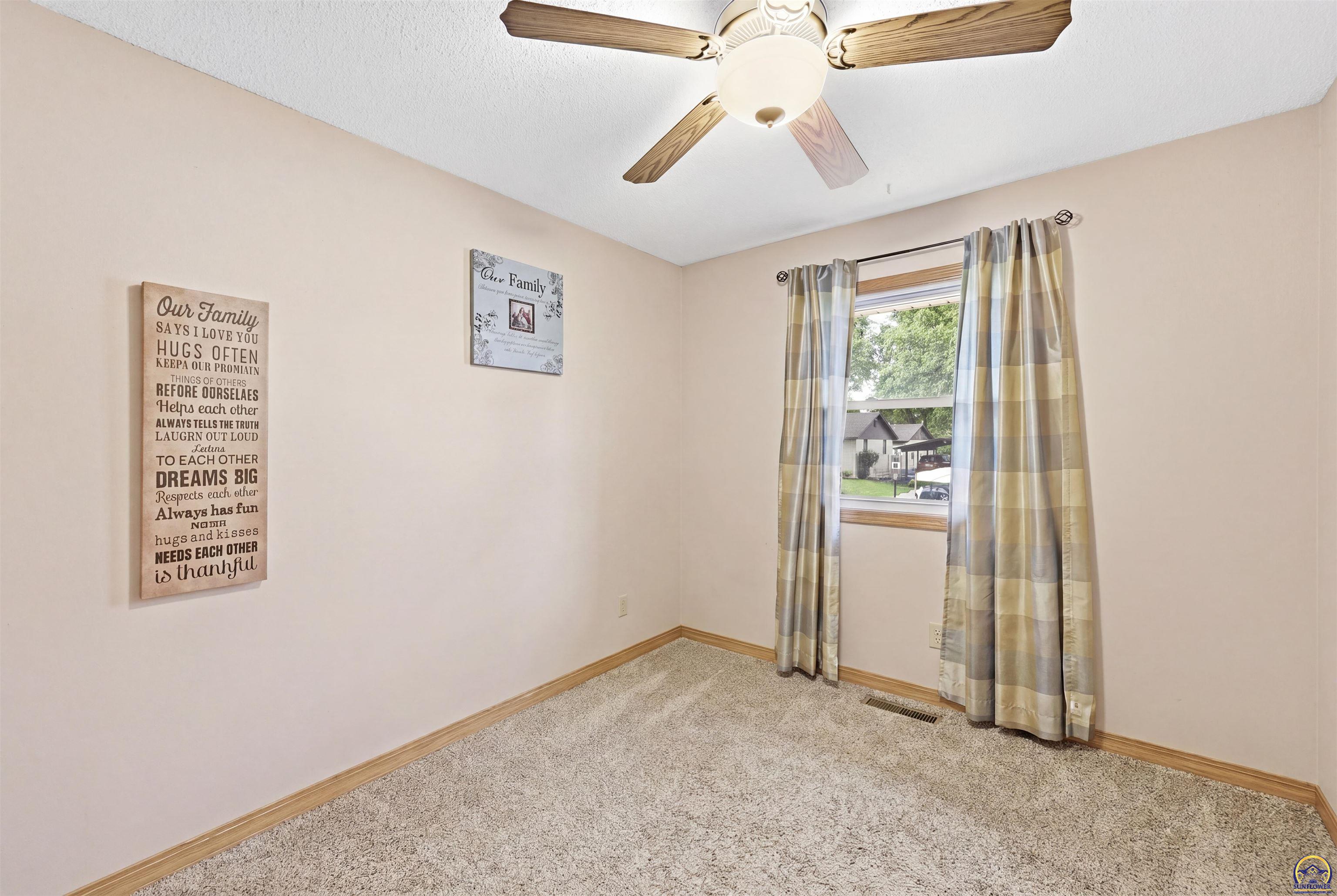201 Sage Road Silver Lake, KS 66539 - Photo 16 of 29