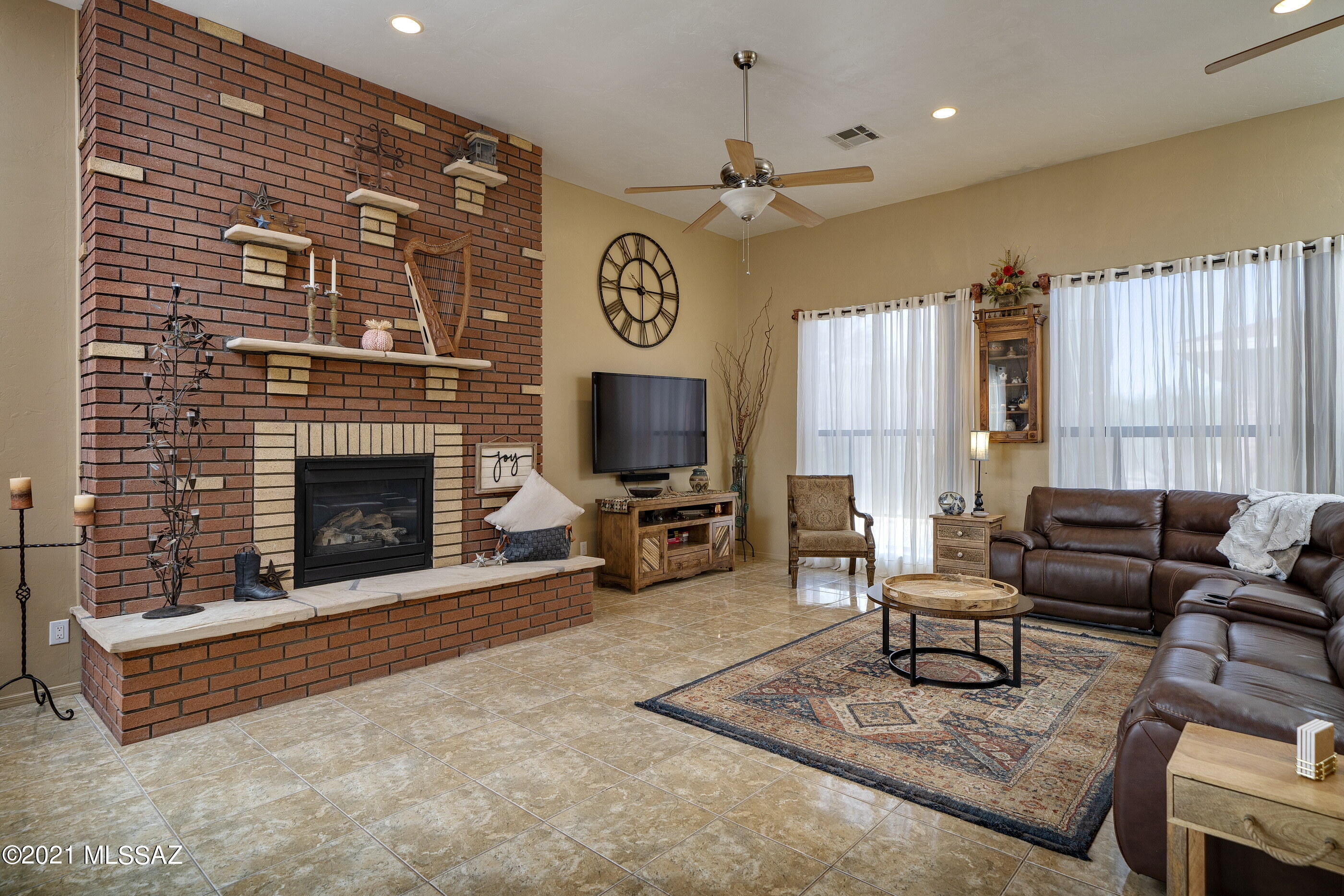 2705 South Mario Ranch Lane Tucson, AZ 85730 - Photo 4 of 35