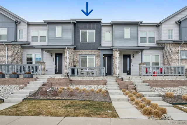 $468,900 | 2022 South Upham Way, Lakewood, CO 80227