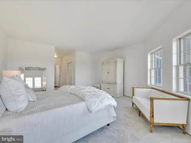 $299,900 | 2415 Sharp Mountain Road, Pottsville, PA 17901