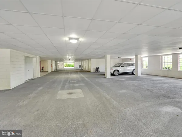 a view of parking area