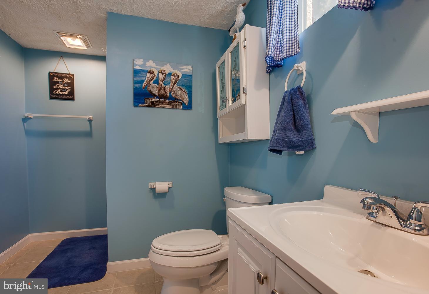 414 Pinecrest Road Norristown, PA 19403 - Photo 19 of 25 Gallery Image 19