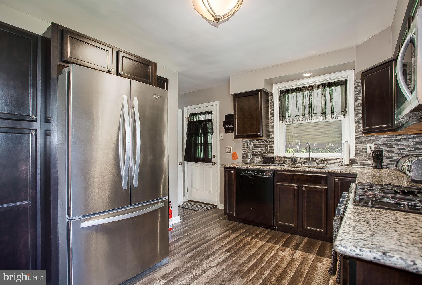 414 Pinecrest Road Norristown, PA 19403 - Photo 7 of 25 Gallery Image 7